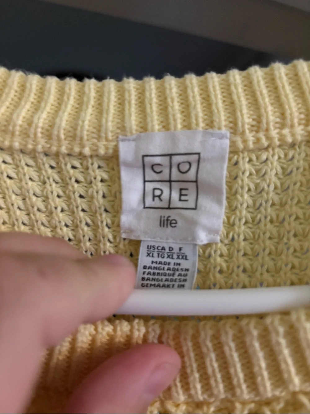 Women’s Crewneck Knit Sweater in Pale Yellow